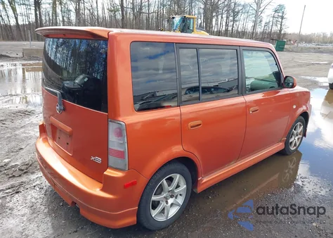 2004 Scion Xb from USA, damaged, VIN JTLKT324640163442